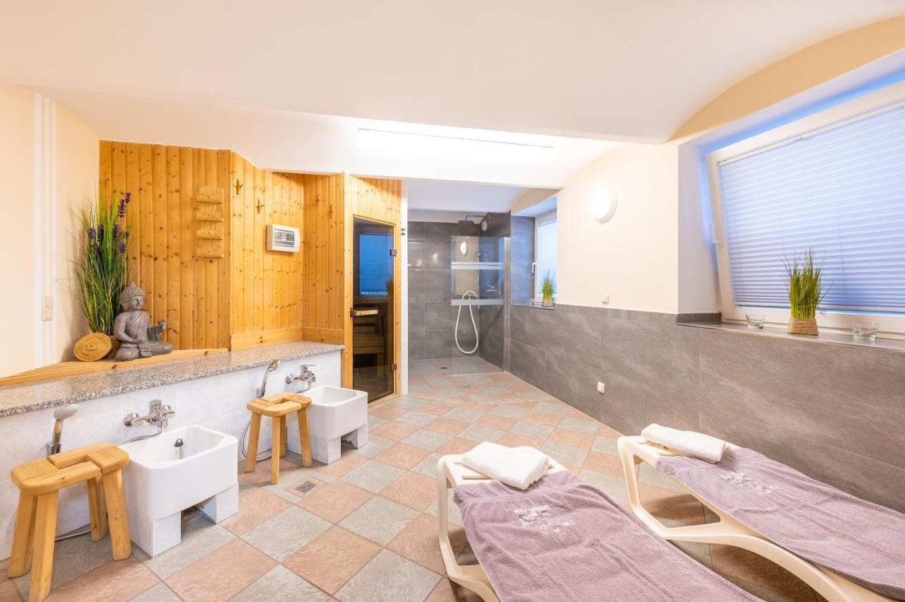Hotel Garni Getreuer Eckart 빈츠 외부 사진