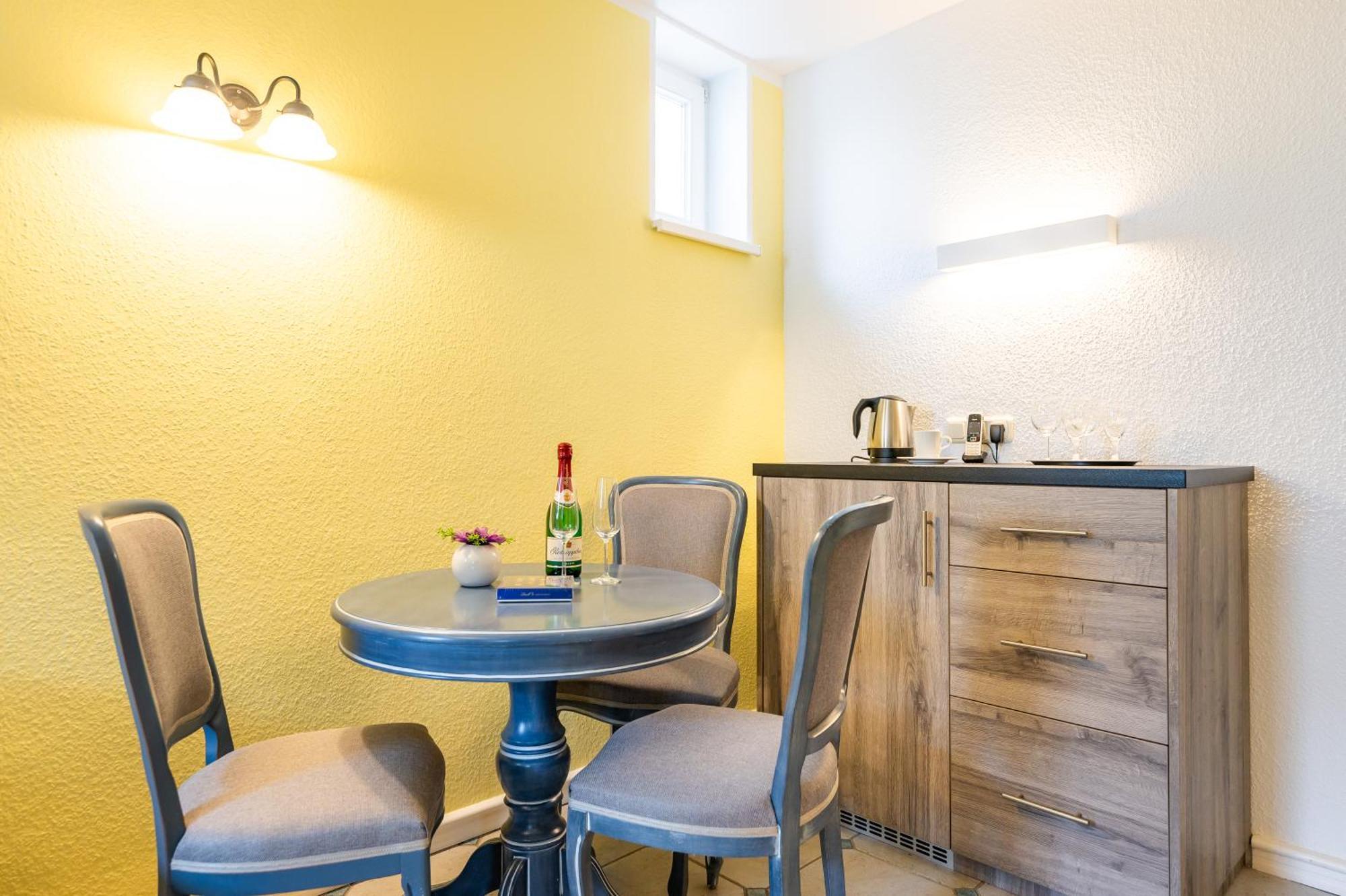 Hotel Garni Getreuer Eckart 빈츠 외부 사진